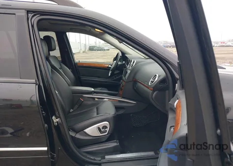 2007 Mercedes-Benz Gl 450 4Matic z USA, uszkodzony, nr VIN 4JGBF71E47A227007